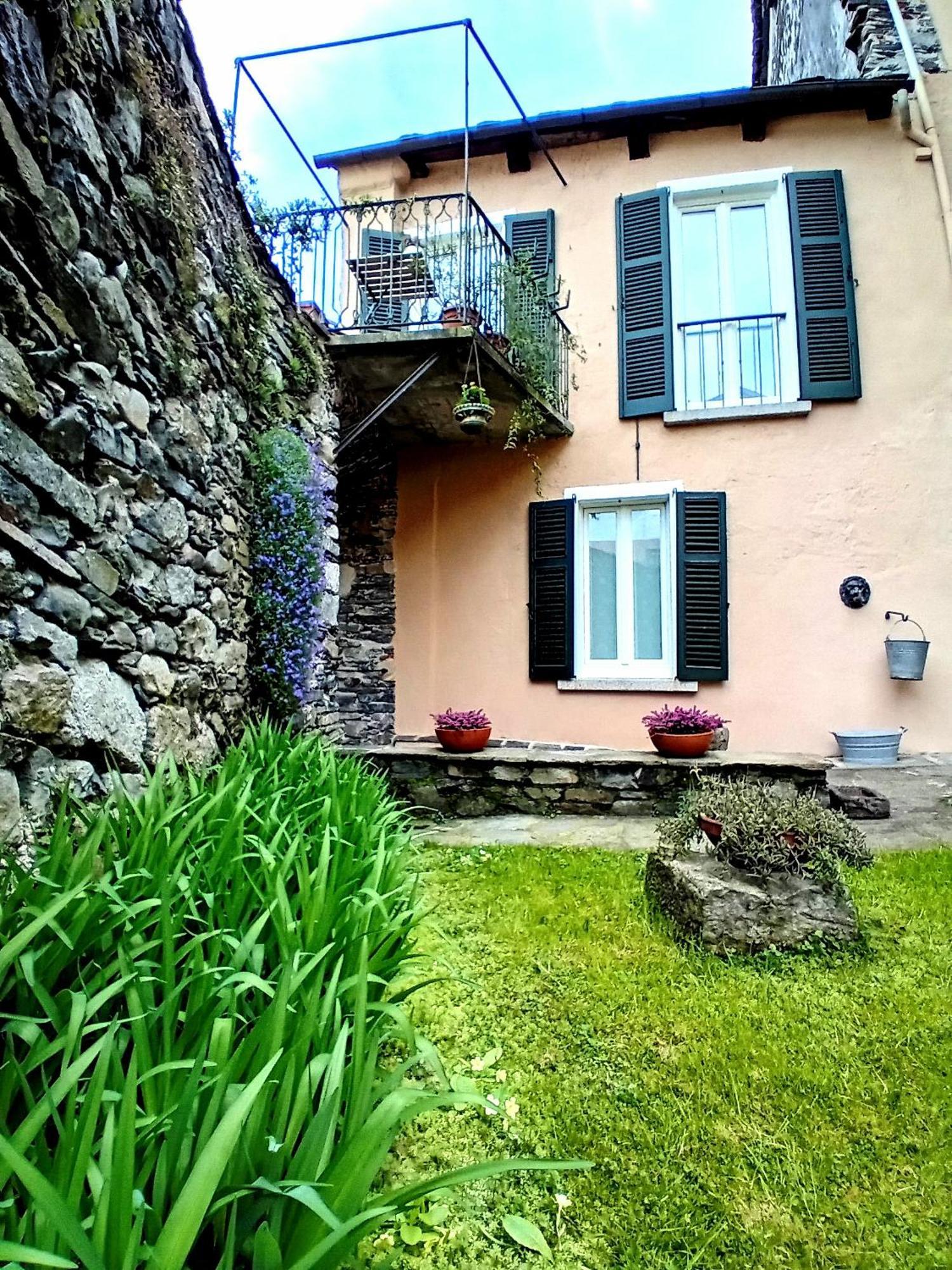 Casa Longhi Orta San Giulio Exterior foto