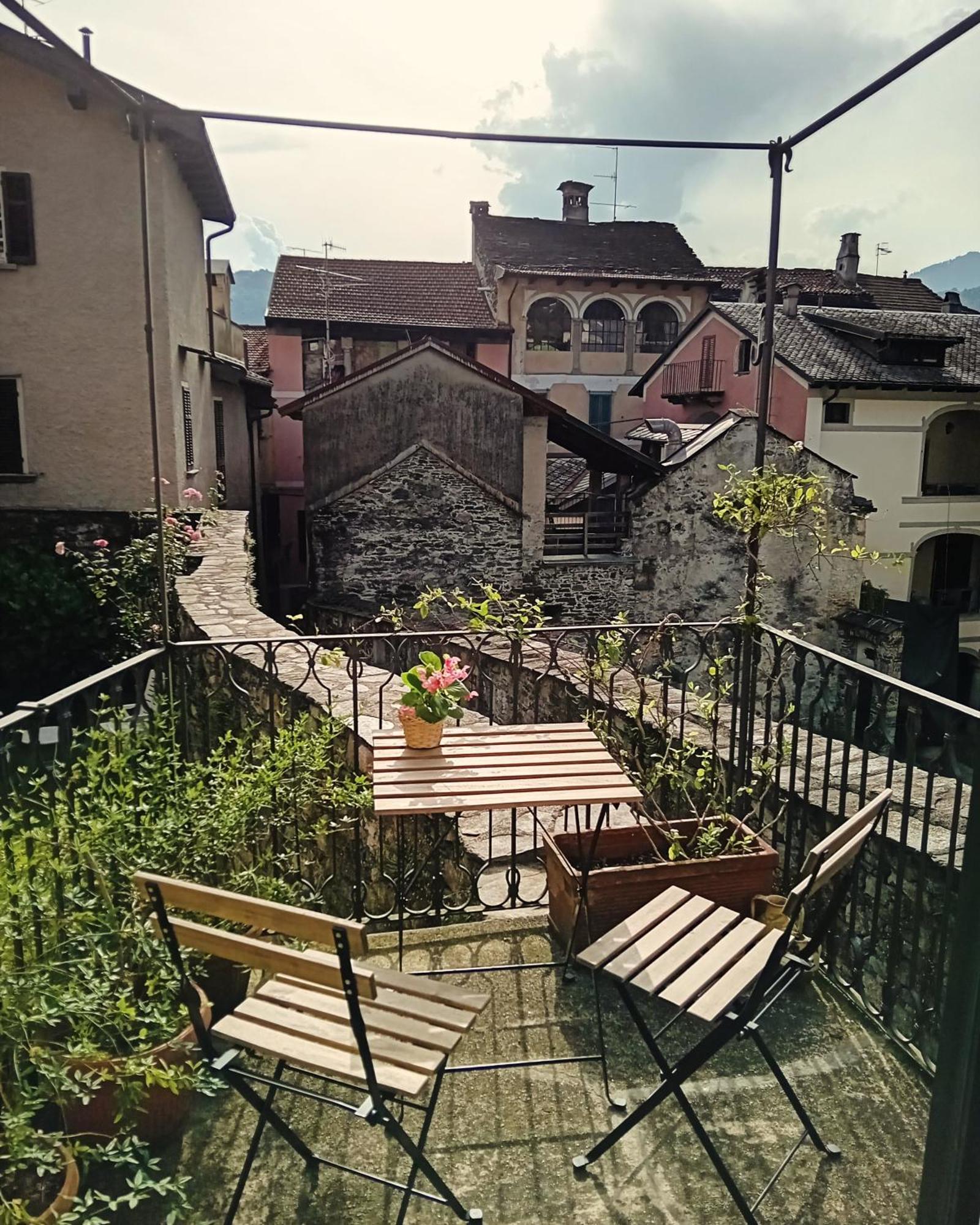 Casa Longhi Orta San Giulio Exterior foto