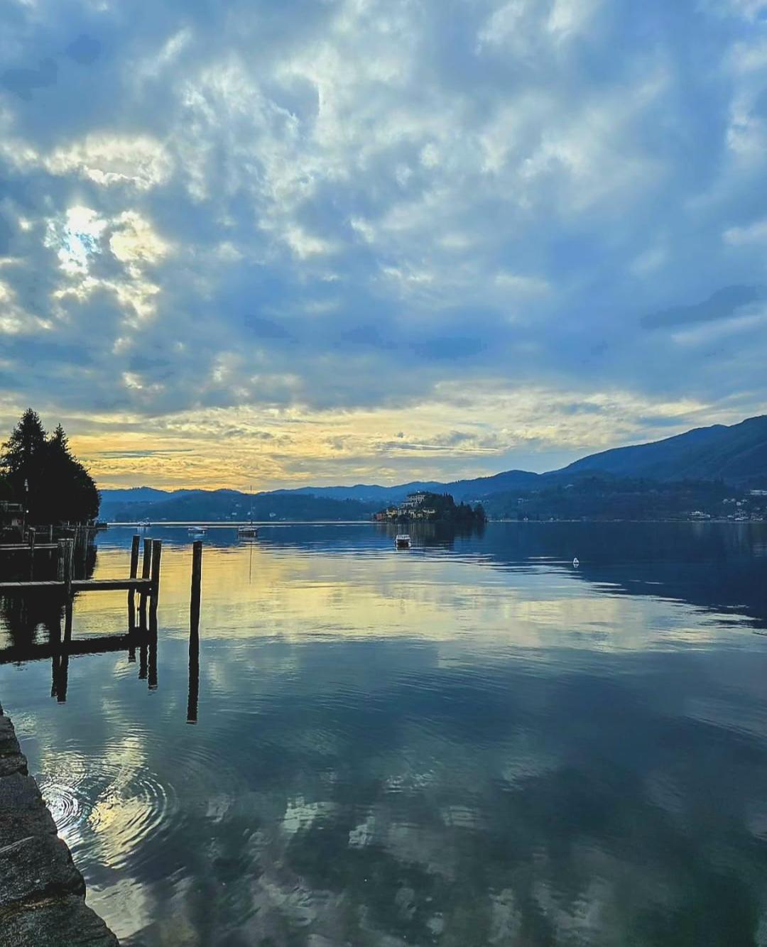 Casa Longhi Orta San Giulio Exterior foto